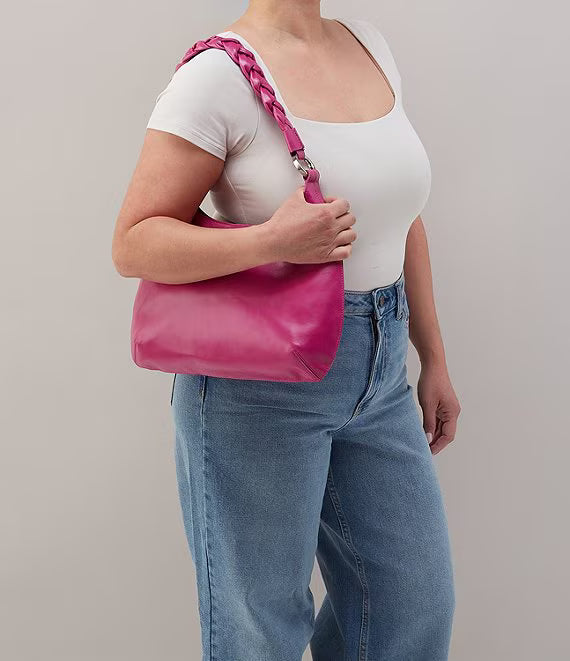 Madison Shoulder Bag In Polished Leather
