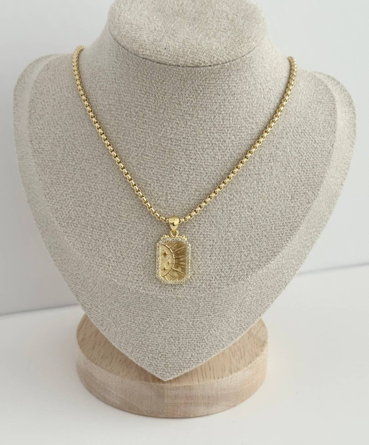 Stay Golden Necklace