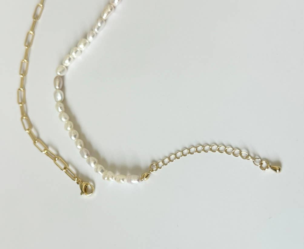 Laumė Necklace