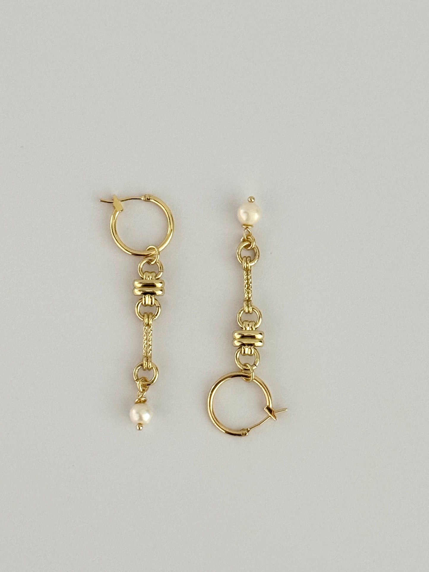 La Perlita hoops