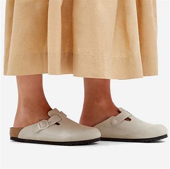 Boston Suede Leather - Soft Footbed (NARROW)
