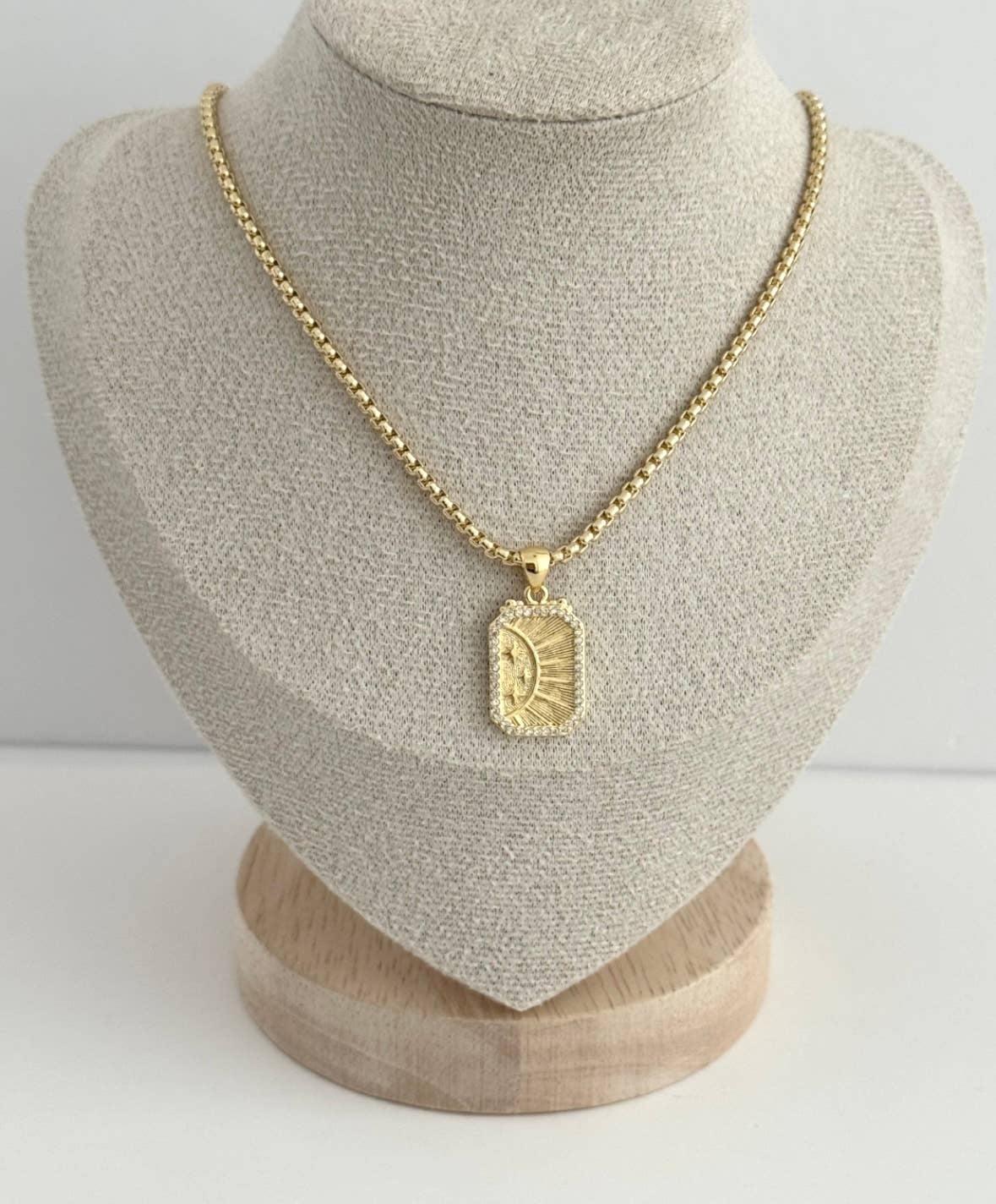 Stay Golden Necklace