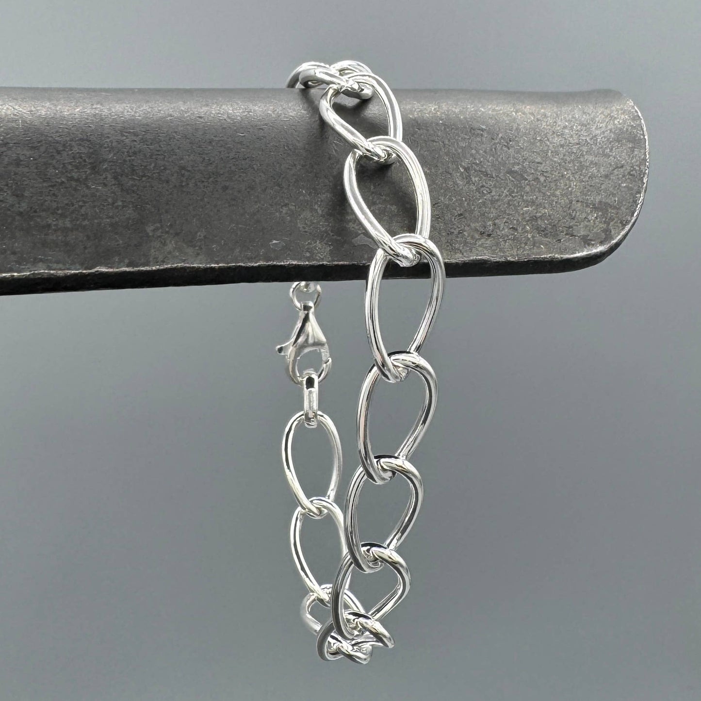 Silver Puffy Large Oval Link Bracelet