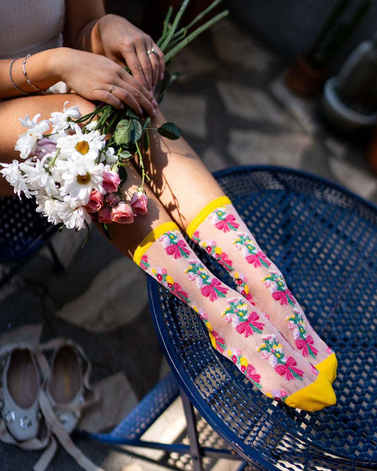 Bouquets All Day Shimmer Sheer Crew Sock