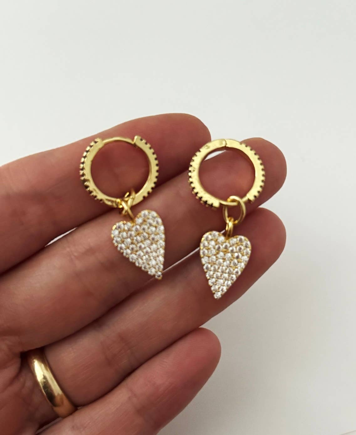 Lev Blu Hoops