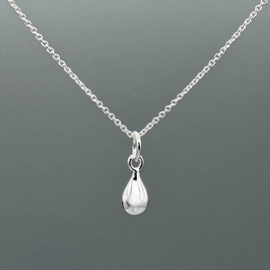 NS760-Silver Mini Teardrop Necklace