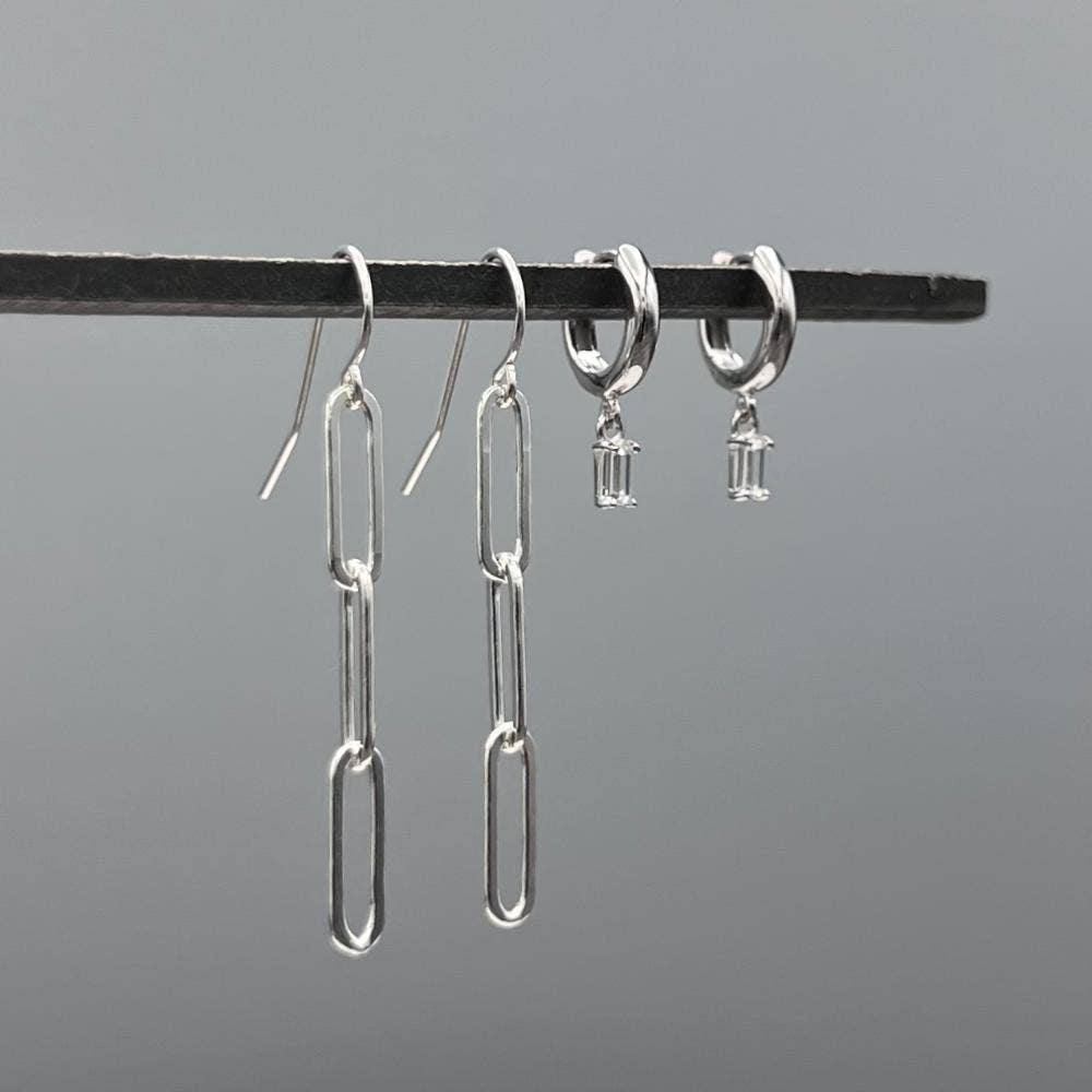 ES329-Triple Paperclip Dangles