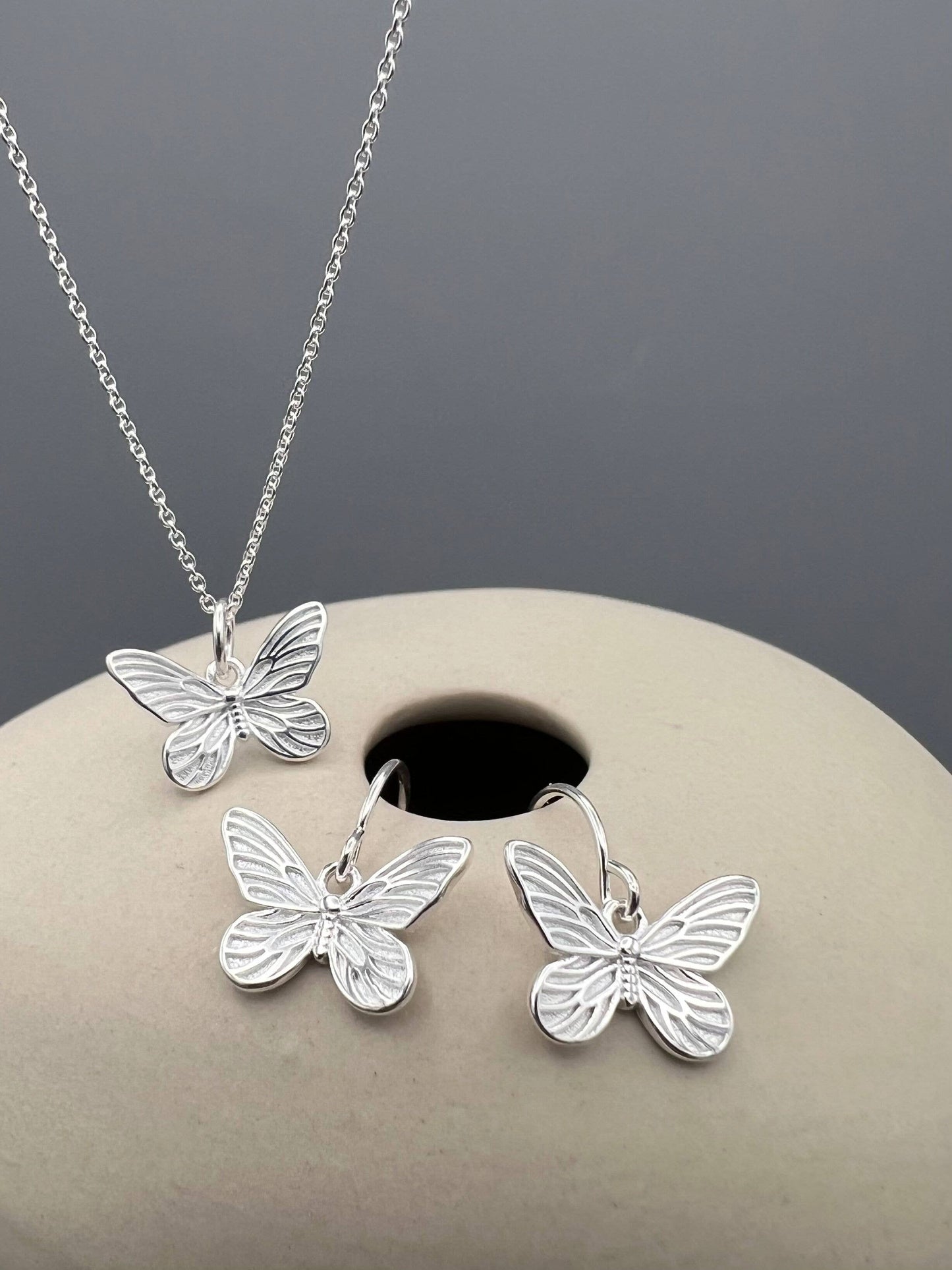 NS700-Silver Butterfly Necklace