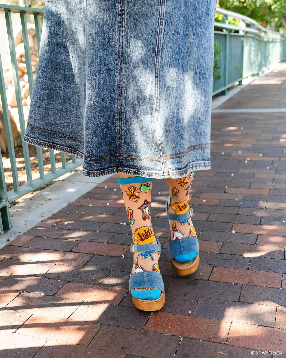 Gilmore Girls Stars Hollow Shimmer Sheer Crew Sock