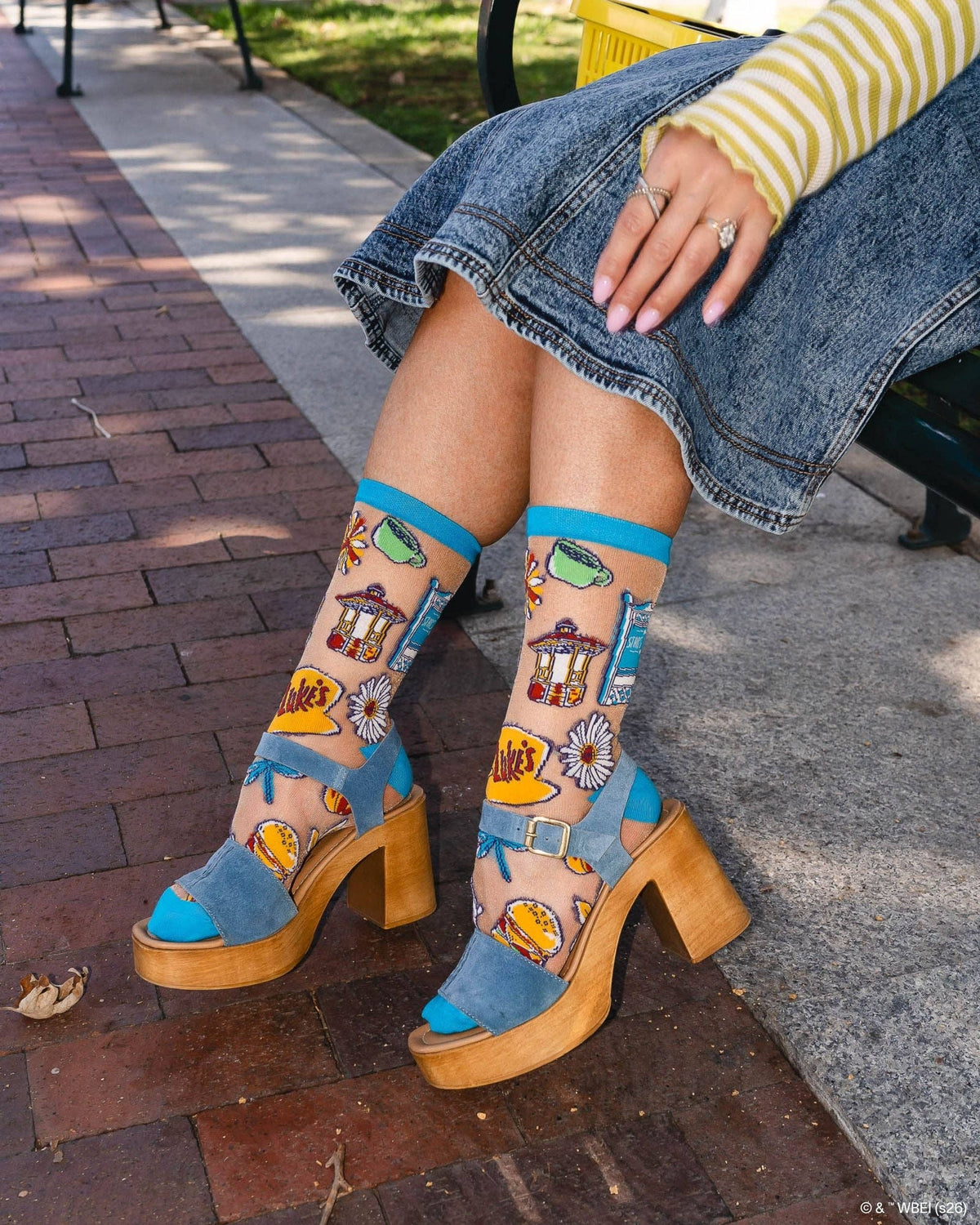 Gilmore Girls Stars Hollow Shimmer Sheer Crew Sock
