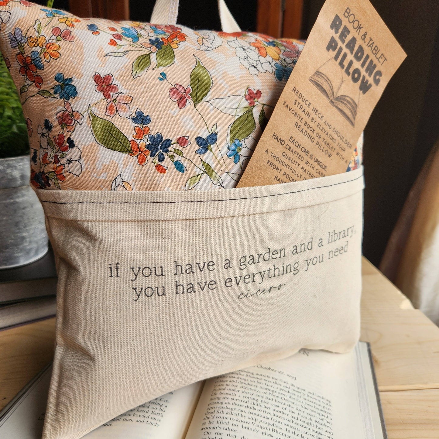 Garden... Cicero, Reading Pillow, autumn floral