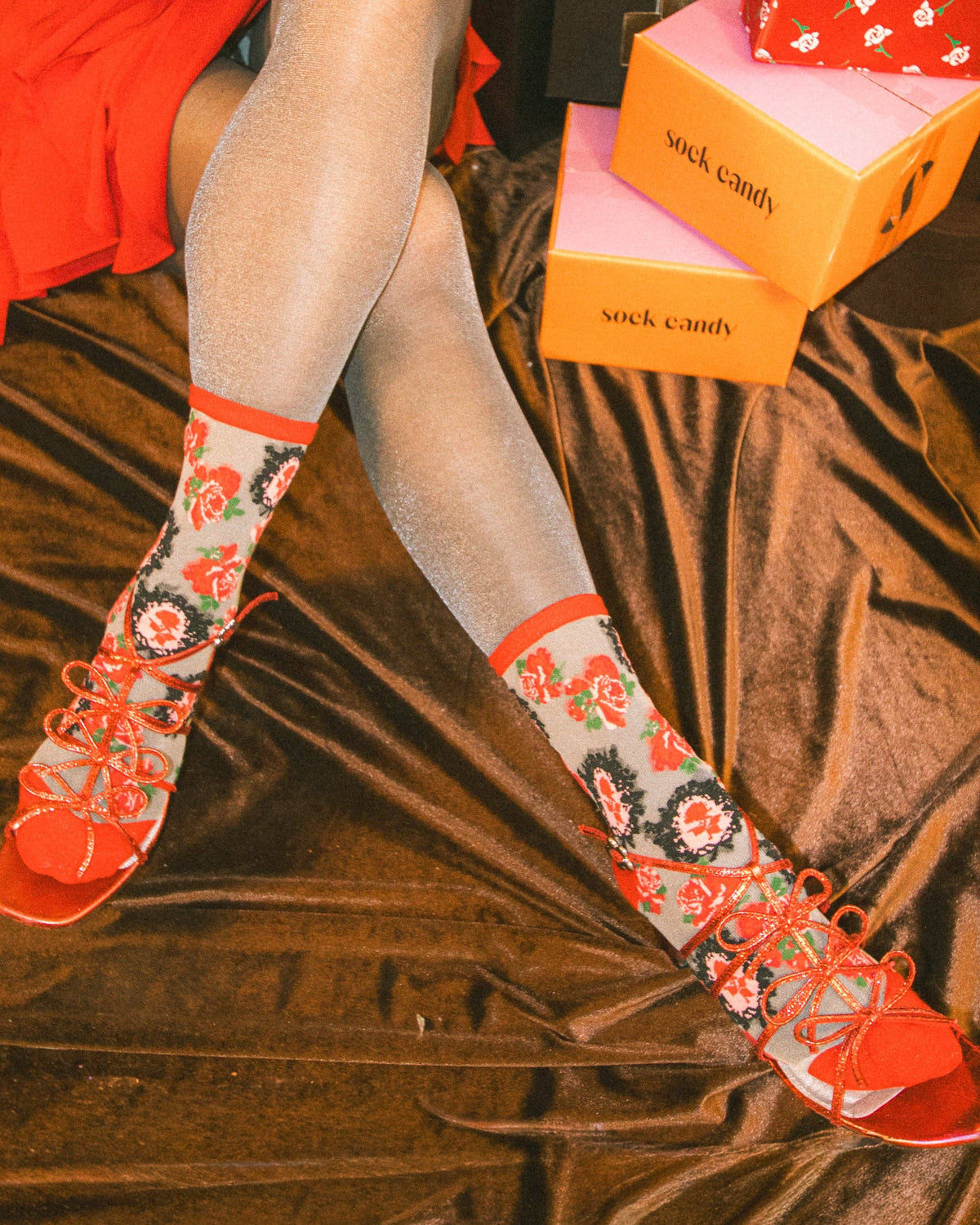 Cameo Rose Sheer Crew Sock