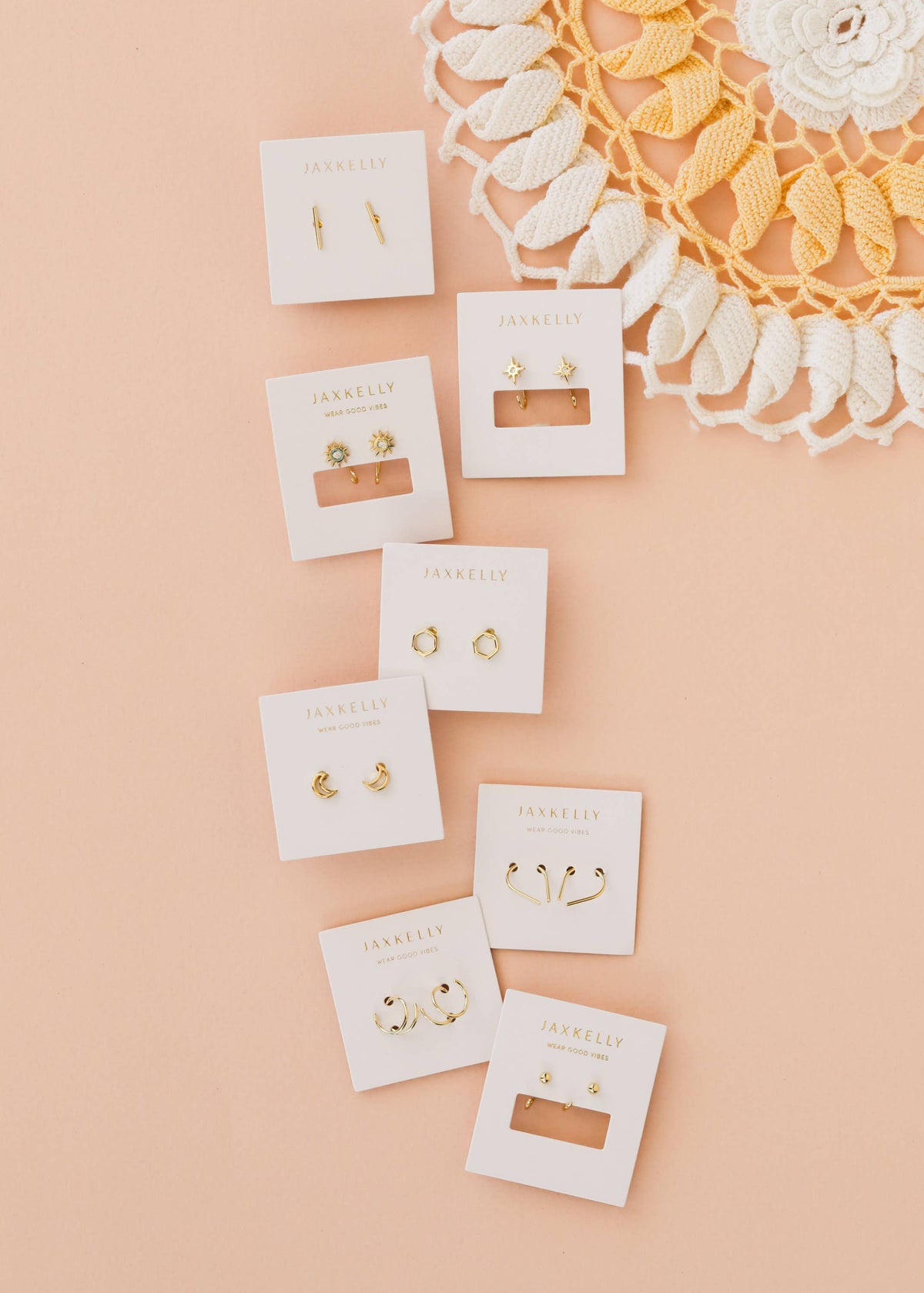 Minimalist - Spiral - Gold Earrings