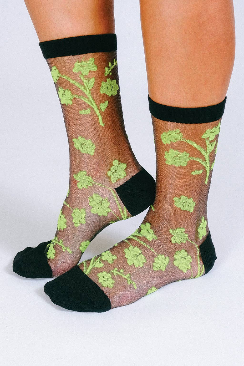 Petal Sheer Ankle Sock