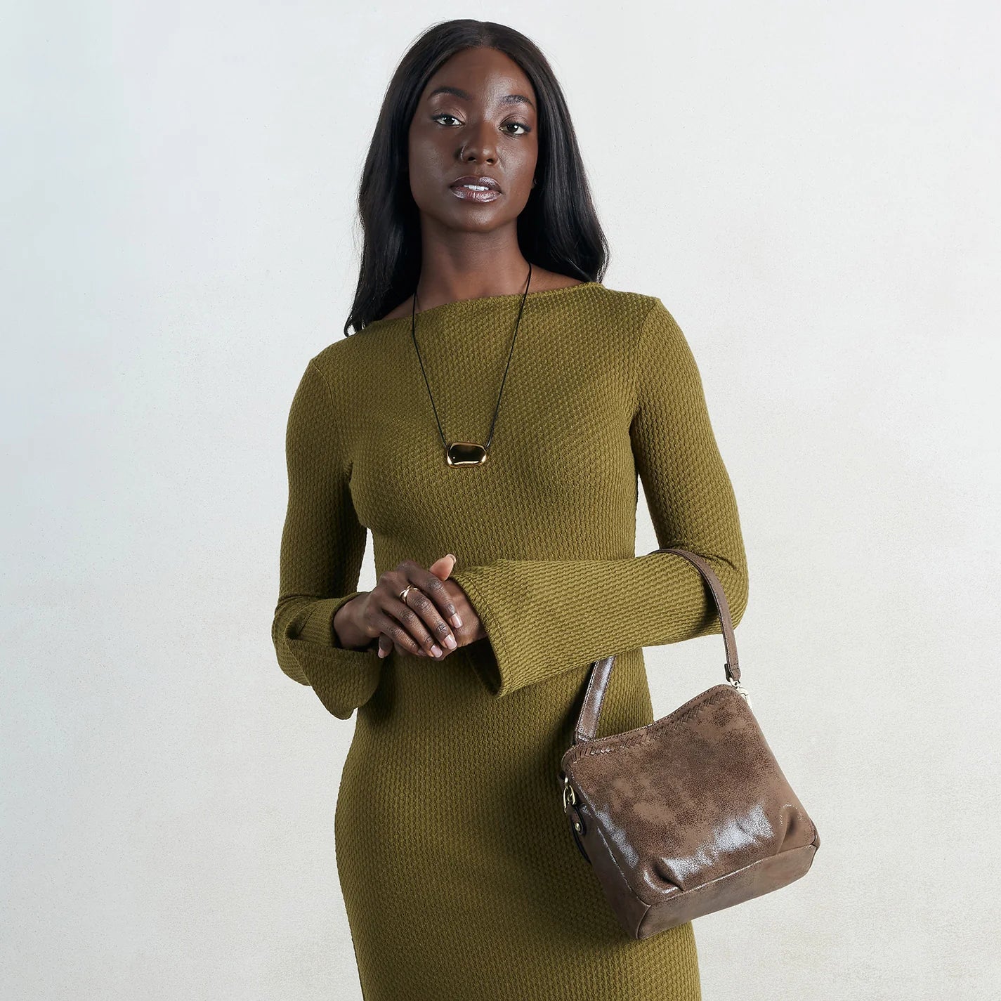 Starr Convertible Shoulder in Buffed Leather