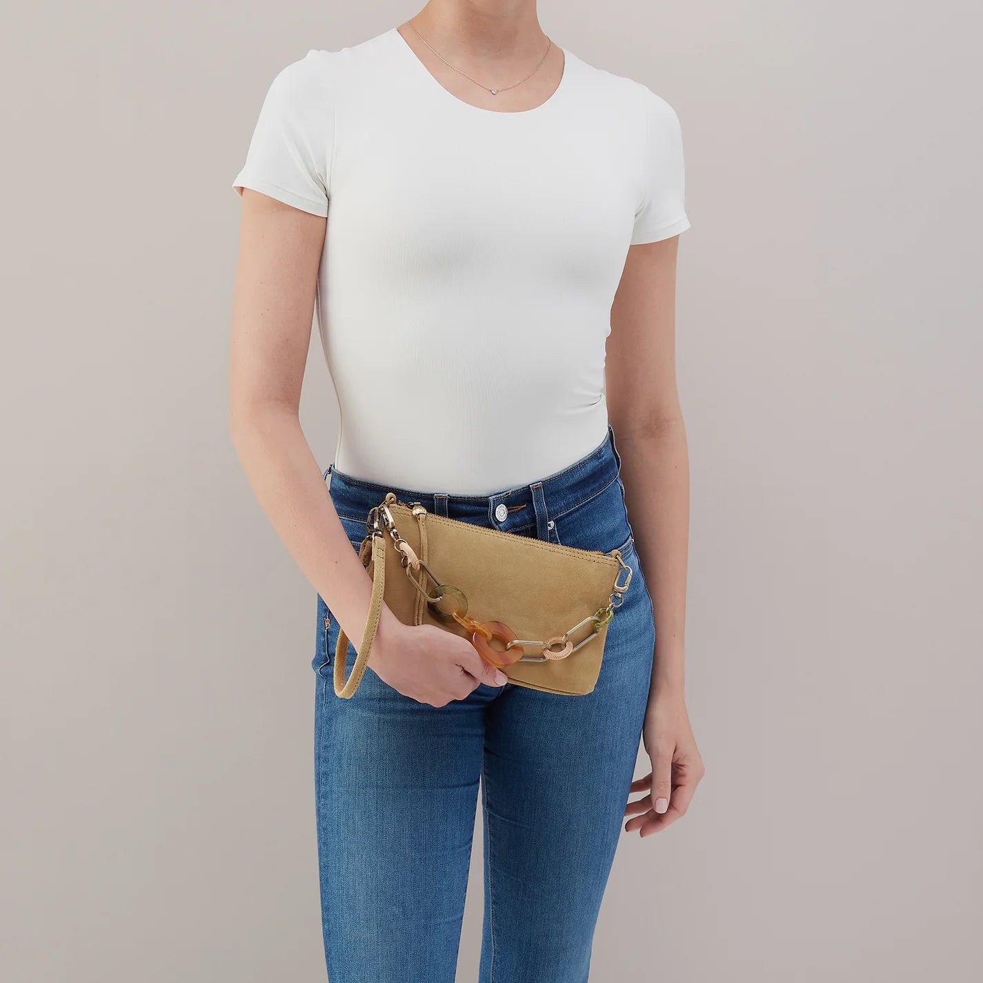 Darcy Crossbody With Charm