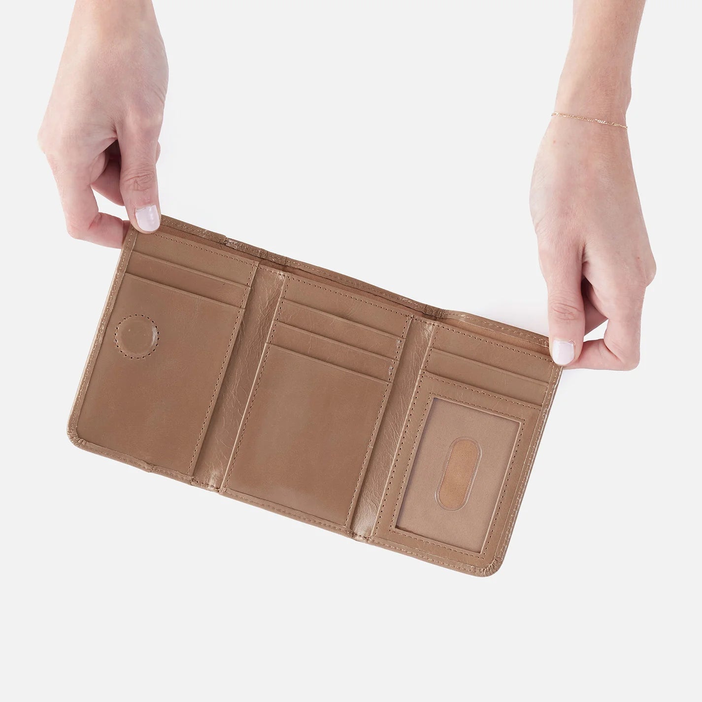 Jill Trifold Wallet