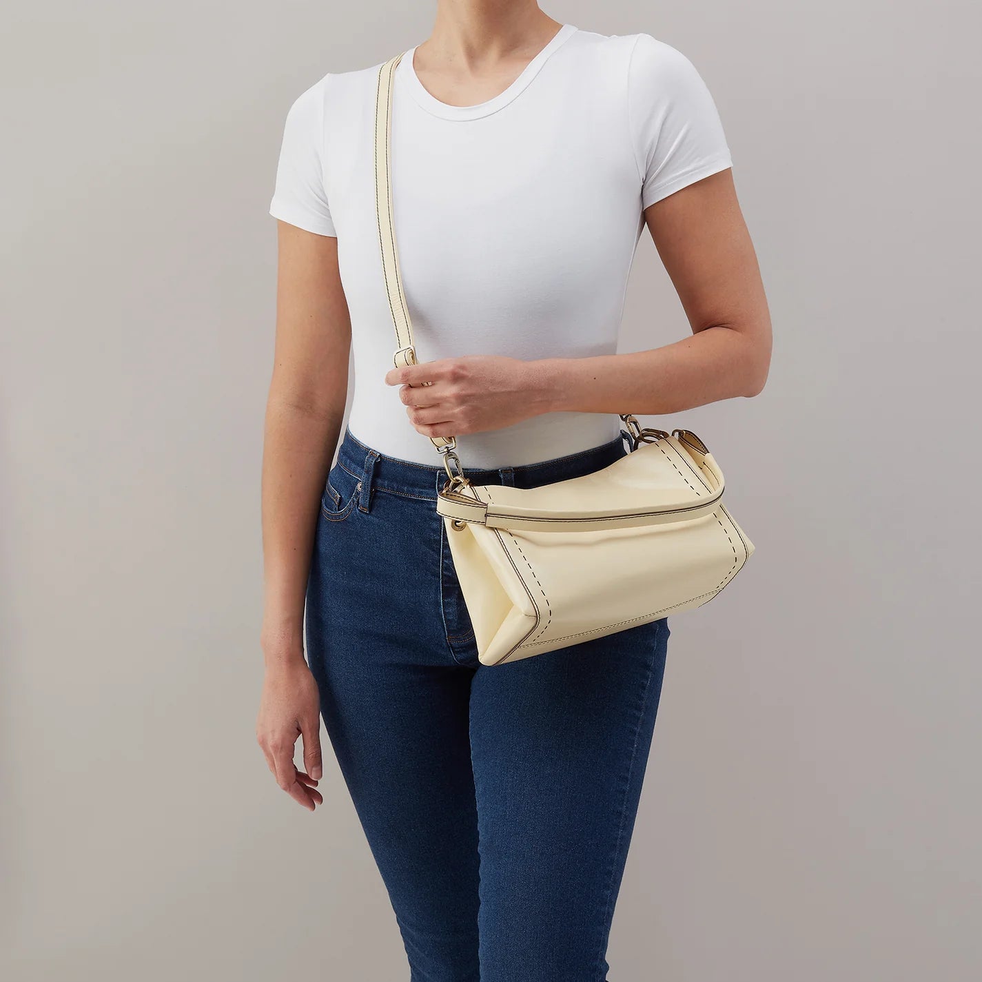 Seneca Shoulder Crossbody In Polished Leather