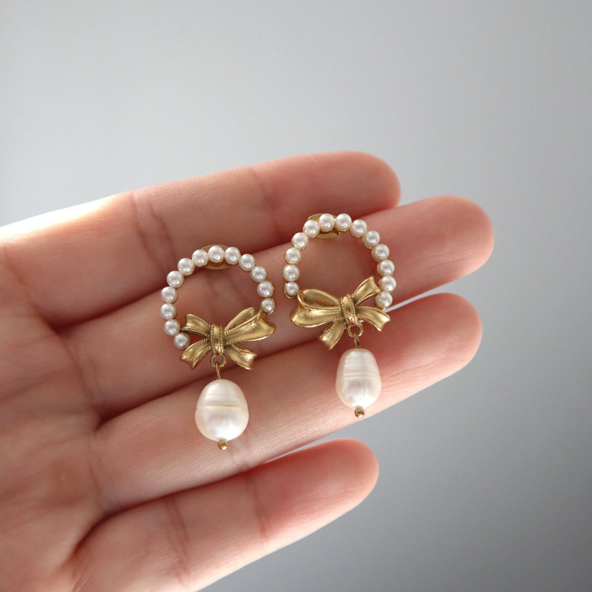 Pearl Halo Bow Earrings