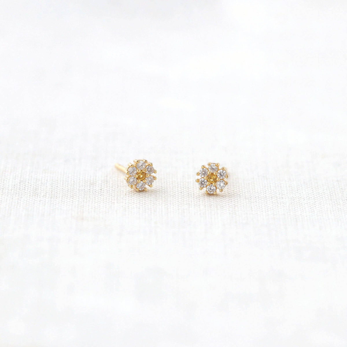 Daisy Crystal Stud Earrings